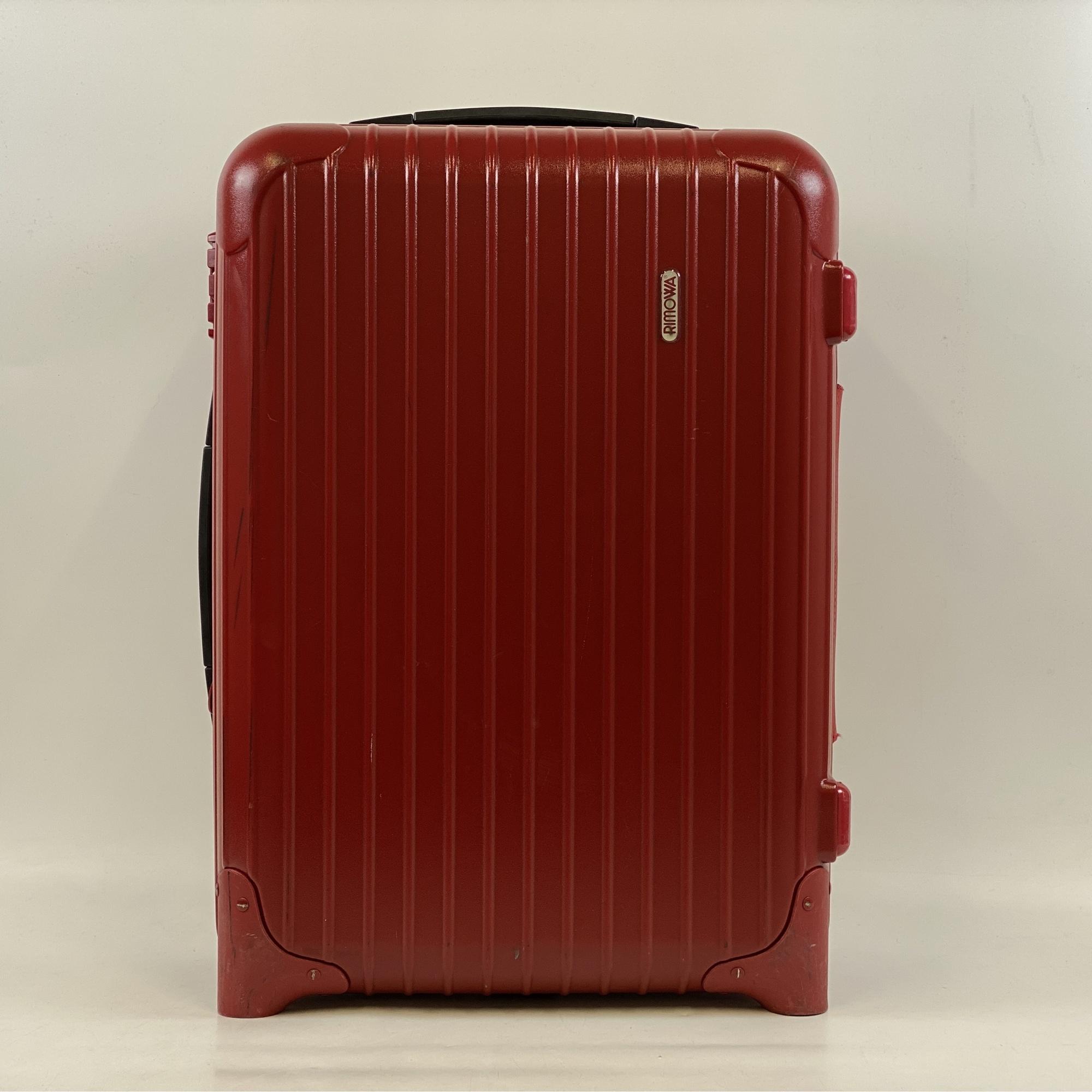 リモワ サルサ 2輪 ポリカーボネート 35リットル 赤 855.52 リモワ サルサ 35L 2輪 レッド ポリカボネート 買取実績【買取日：2026