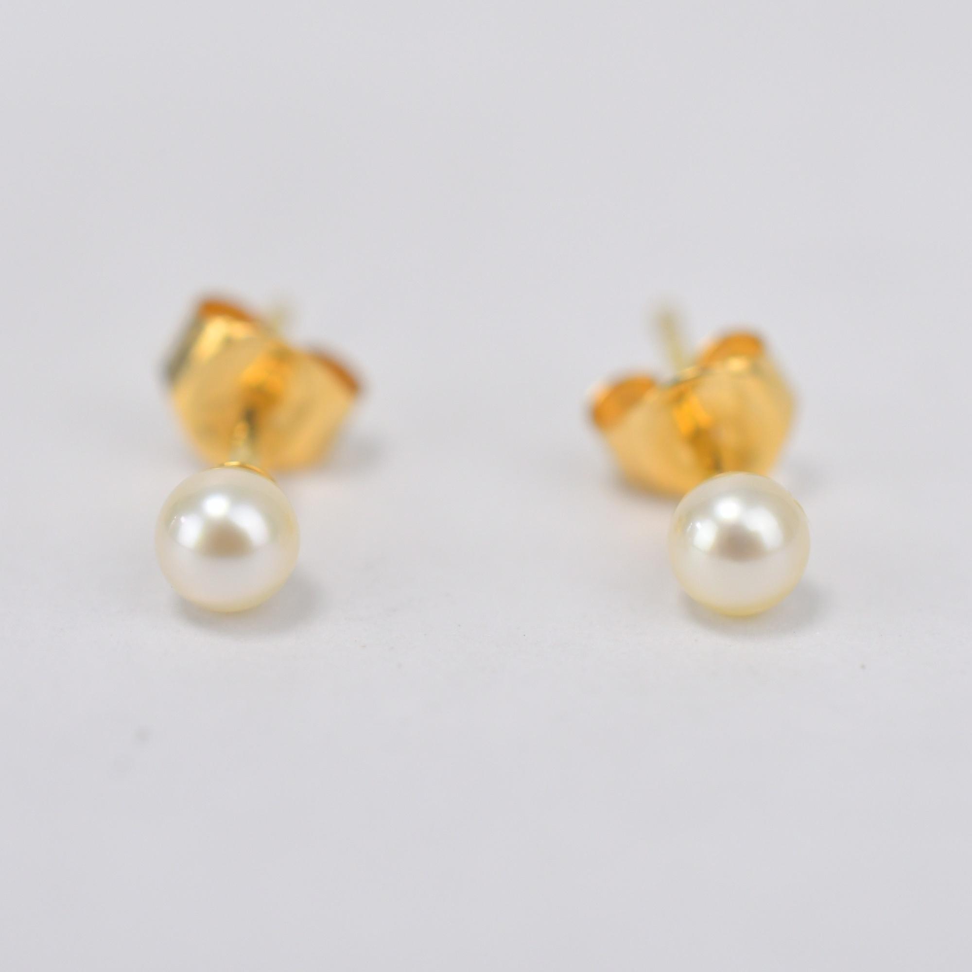 ミキモト パールピアス K18 3.5mm Bランク