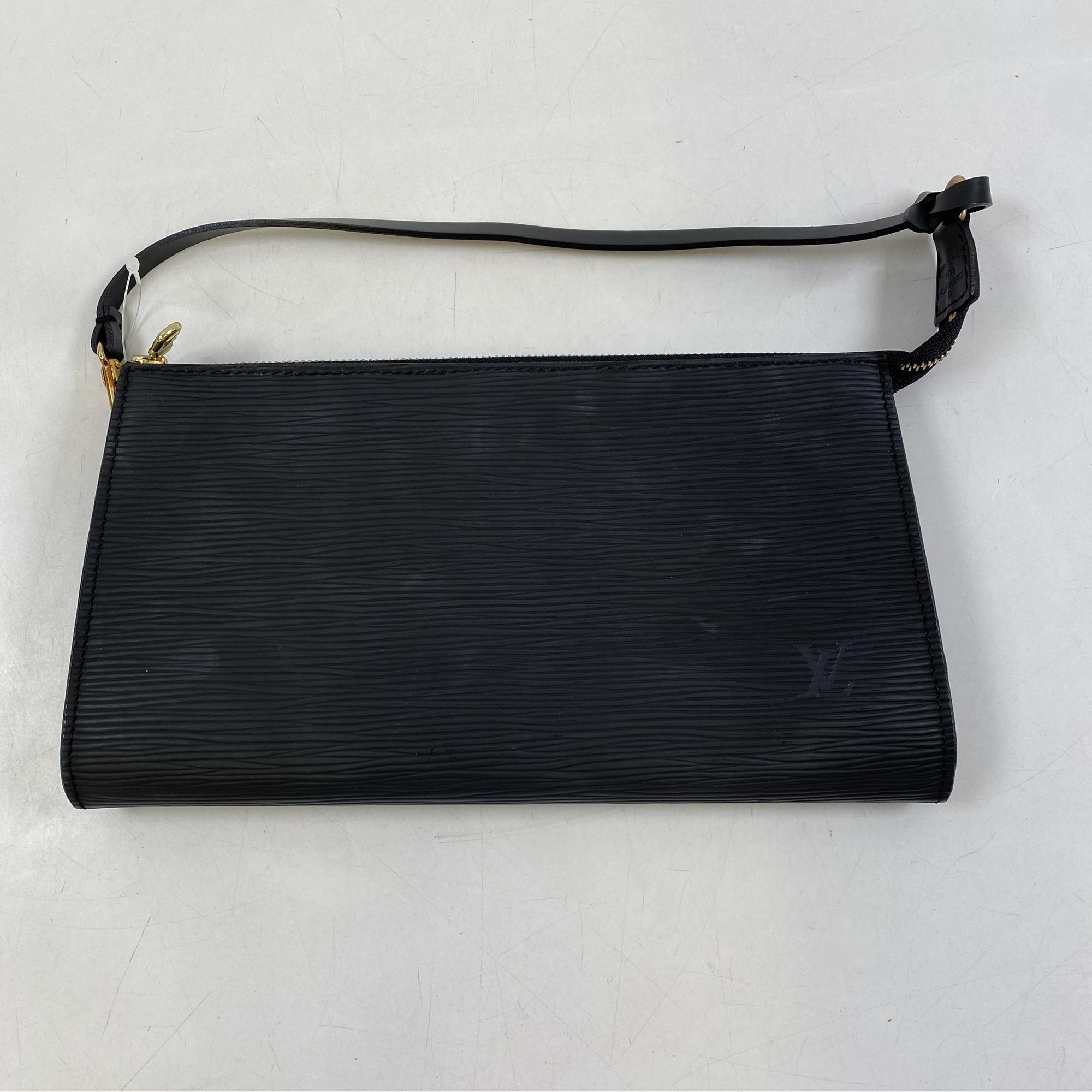 ルイ・ヴィトン エピ ポシェットアクセソワール M52942 買取実績【買取