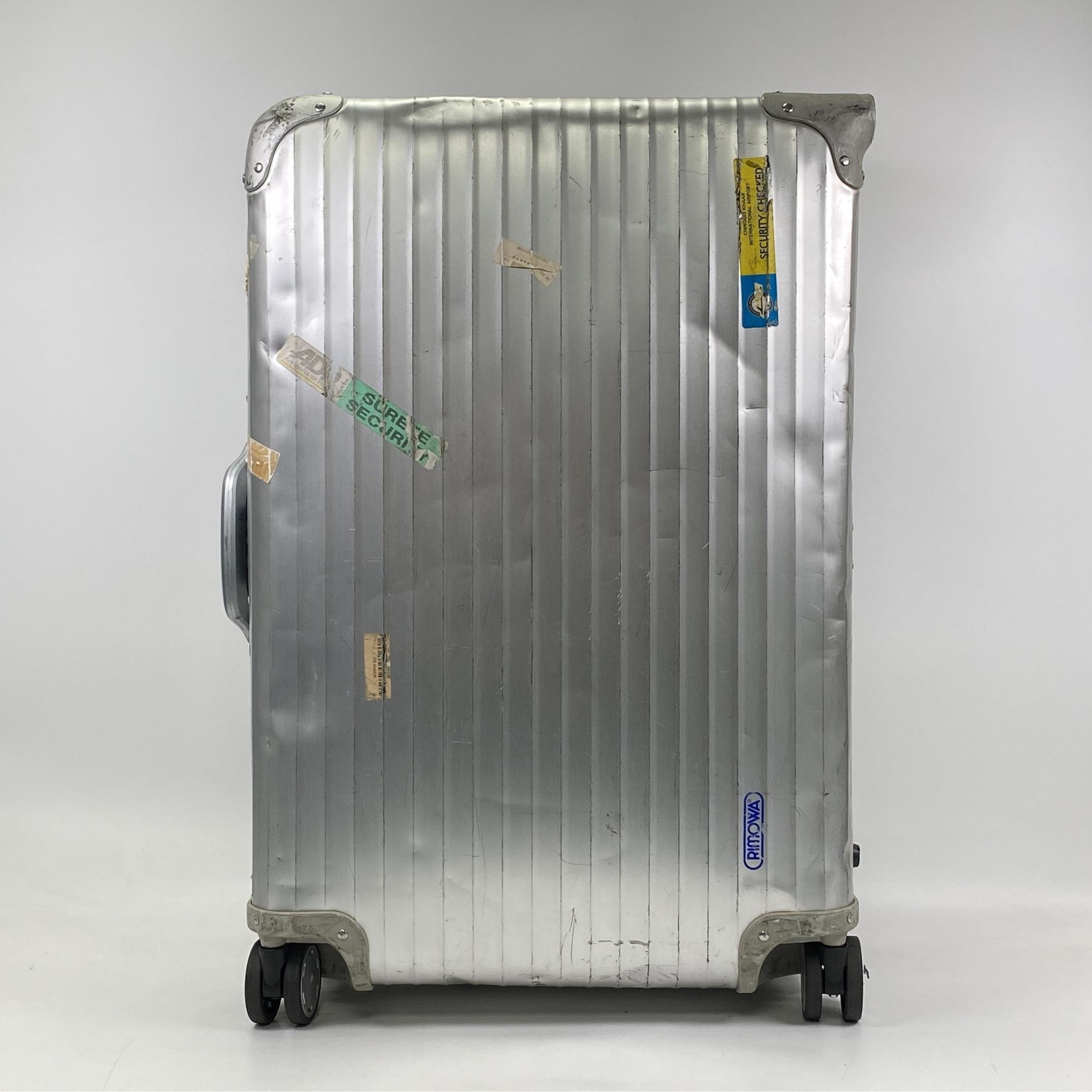 リモワ トパーズ シルバースーツケース 923.70.10.40.0376 買取実績