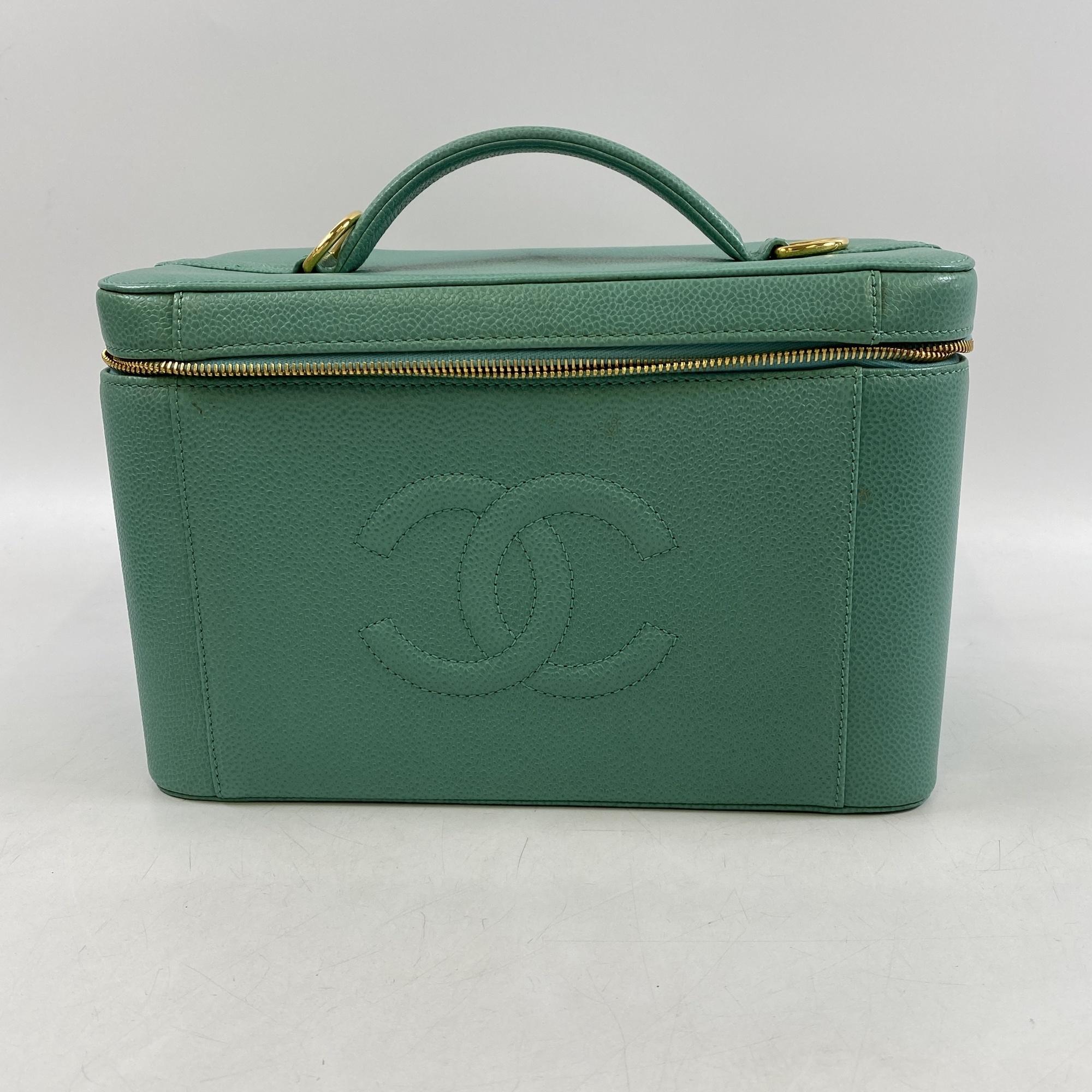 Chanel キークロシェット ブランド CHANEL 希少 カデナ キー