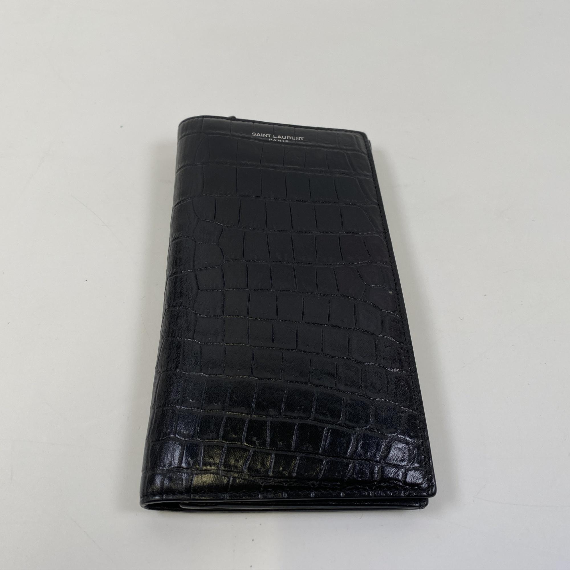 サンローラン 二つ折り長財布 黒 レザー Bランク