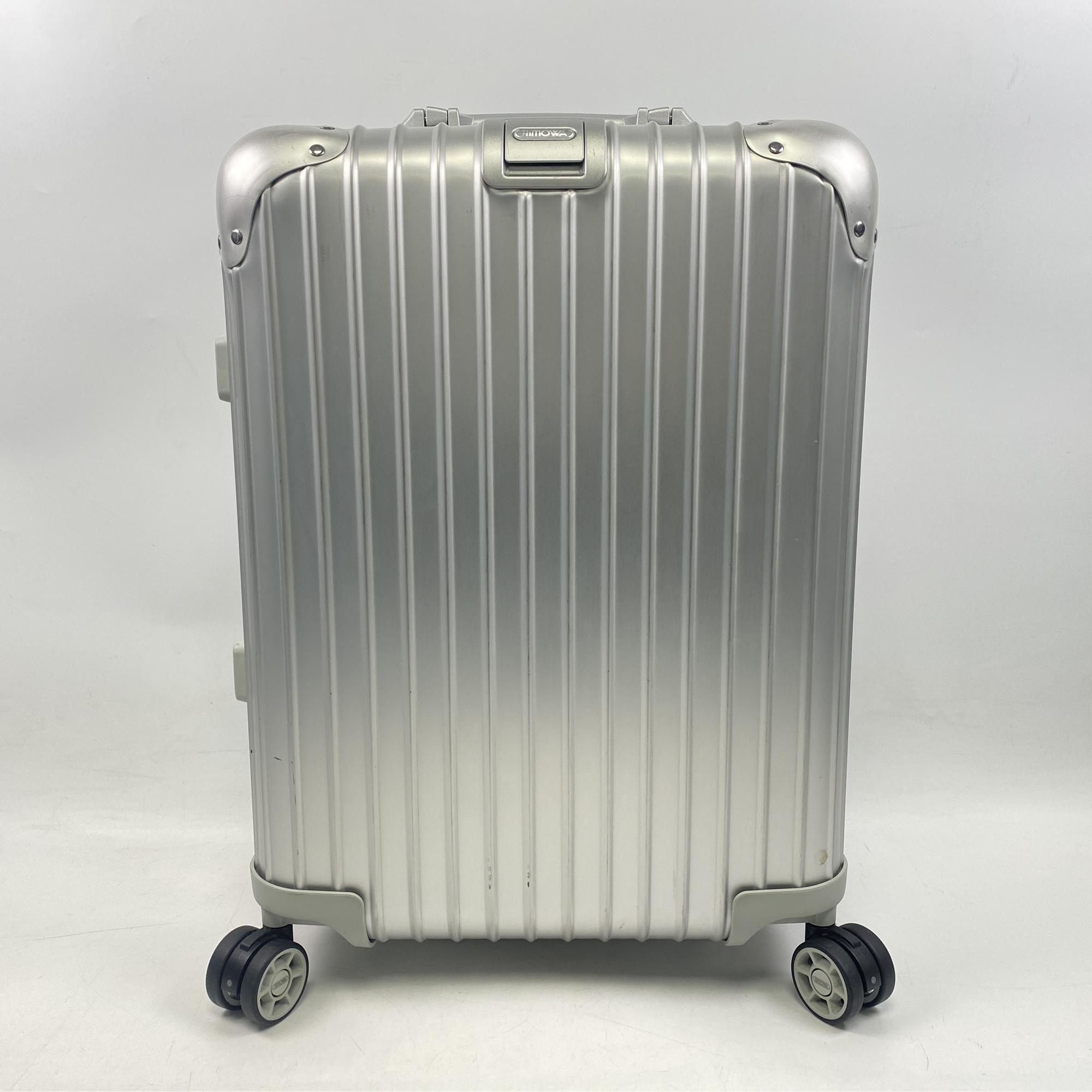 リモワ キャビン オリジナル 35Ｌ シルバー Bランク