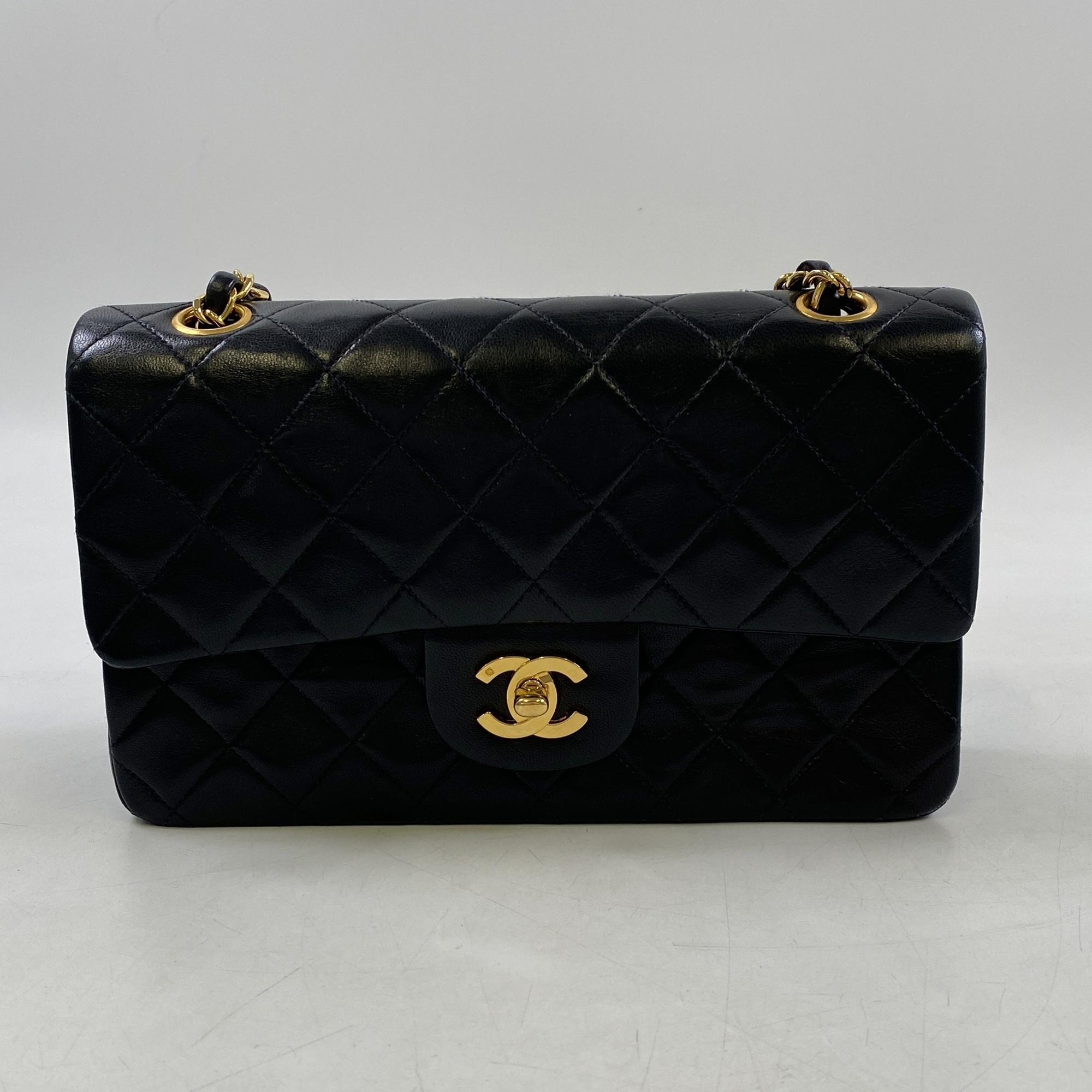 シャネル シャネル マトラッセ23Wフラップ ラムスキン GD金具 Bランク