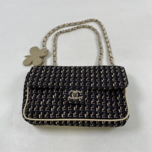 シャネル クローバーチャーム SフラップWチェーンショルダーバッグ ネイビー コットン SV金具