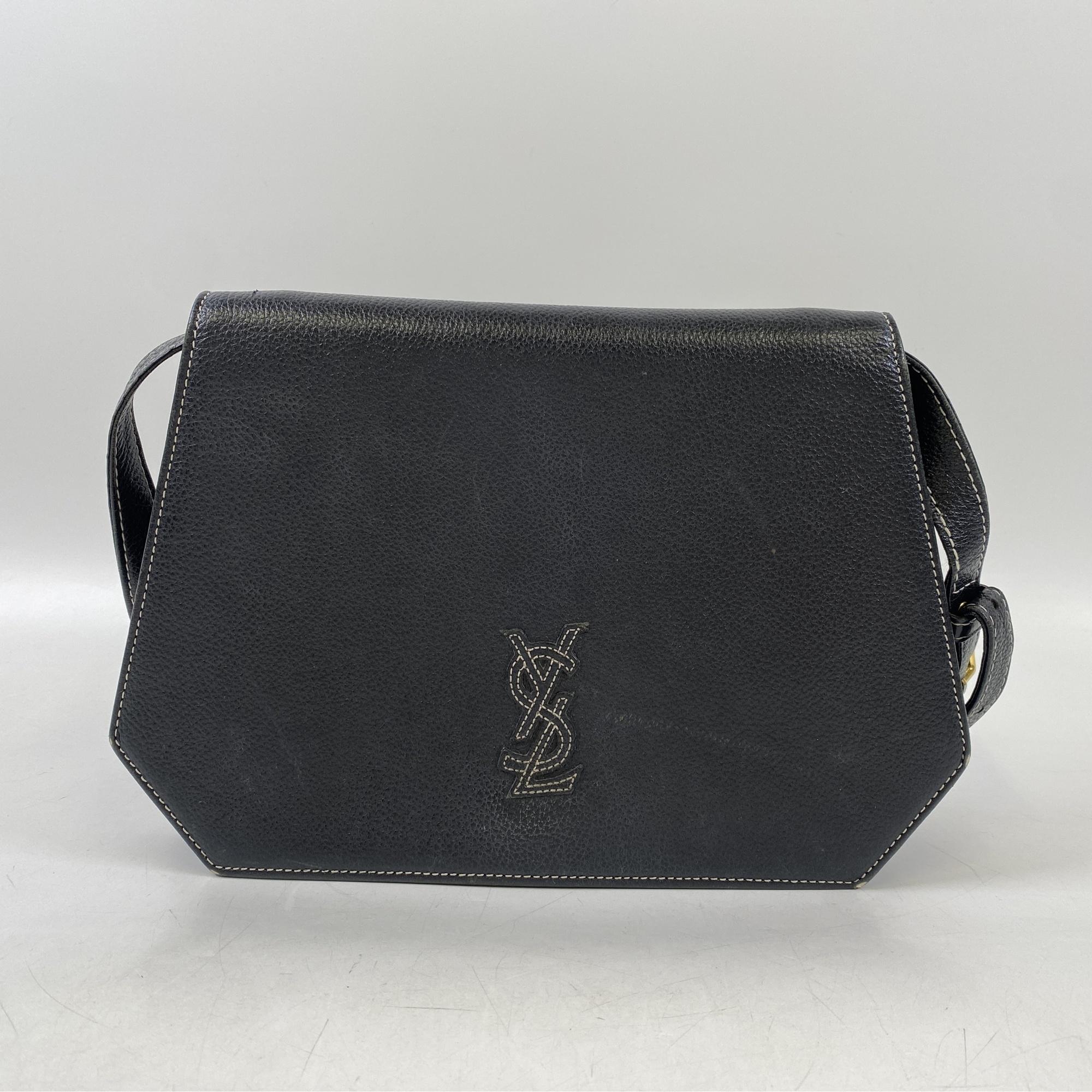 サンローラン YSL ロゴ ショルダーバッグ ブラック レザー 買取実績