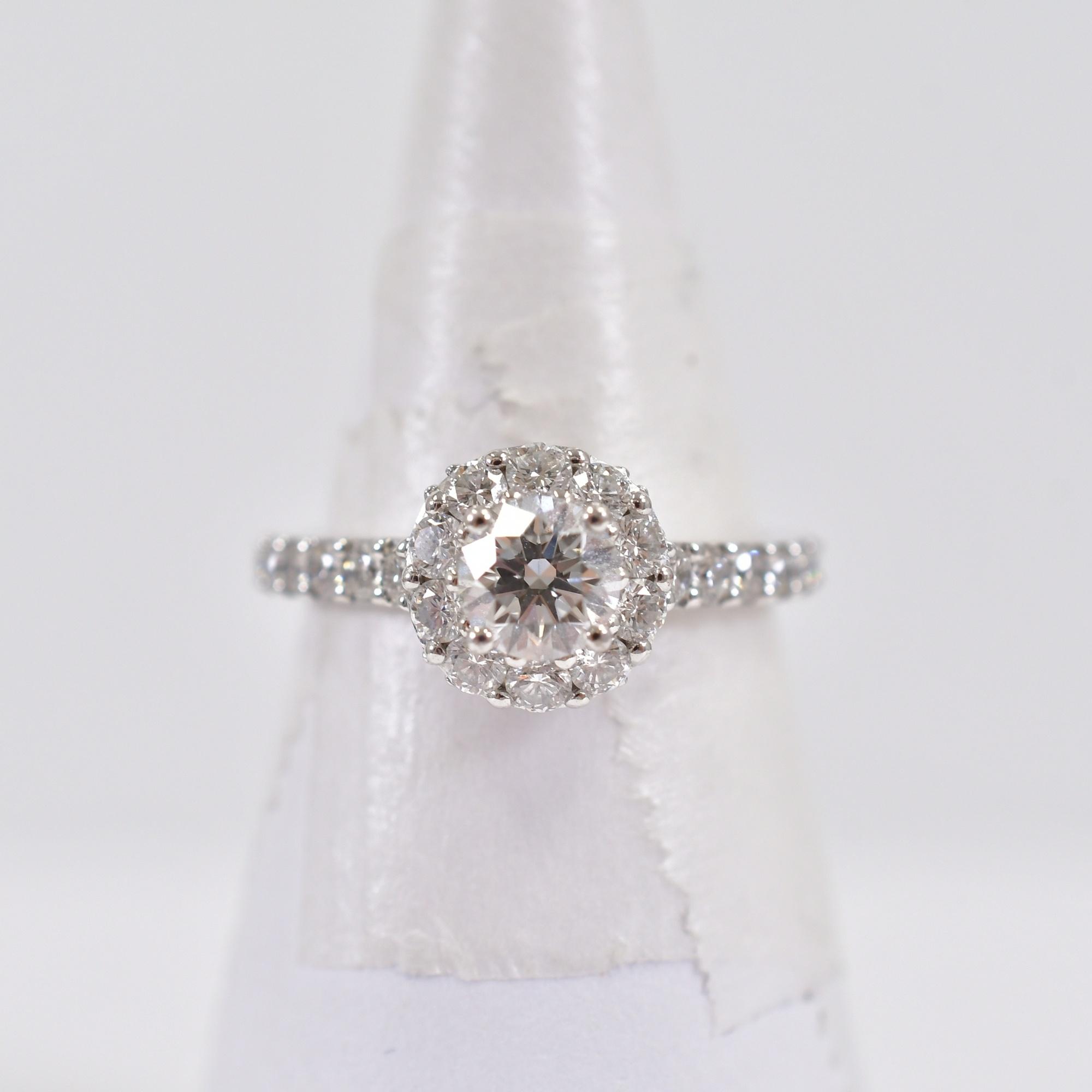 グラフ アイコン ダイヤリング Au750WG 0.50ct F/VVS2/VG/N Bランク
