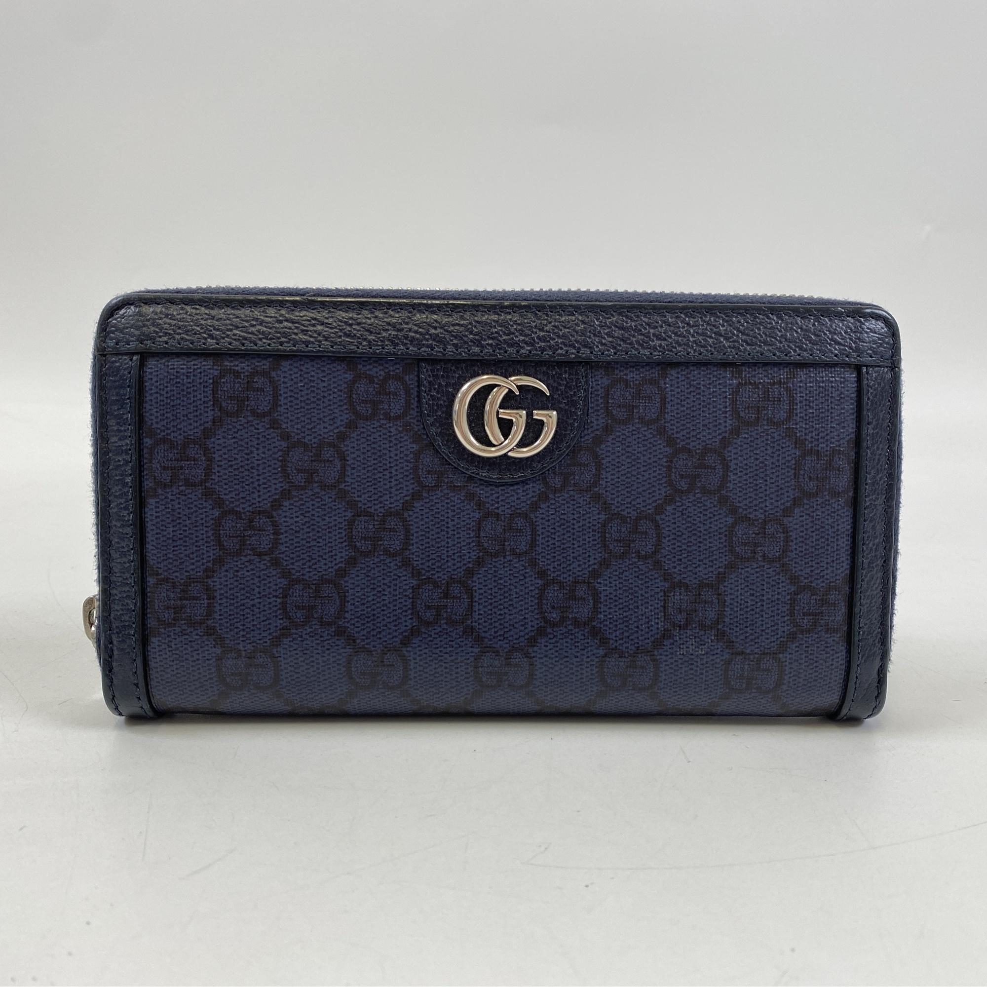 グッチ ビンテージ 長財布 GGスプリーム ネイビー グッチ GGスプリーム ラウンドジップ長財布 ネイビー 706844 買取実績