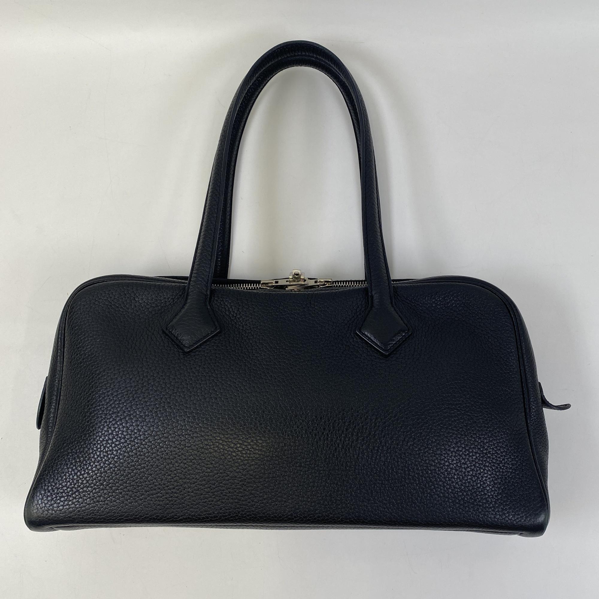 エルメス ヴィクトリアエラン38 黒 トリヨン SV金具 □O刻印 Bランク