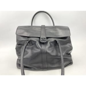 シャネル ターンロック ショルダートートバッグ 黒 キャビアスキン 買取実績【買取日：2023年8月16日】