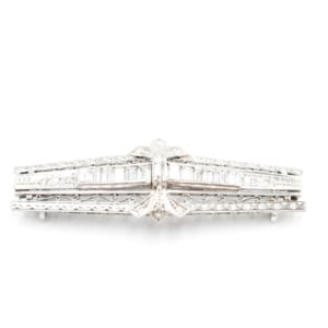 Pt850 ダイヤ付き帯どめ 主0.26ct 脇1.78ct 買取実績【買取日：2023年5月19日】