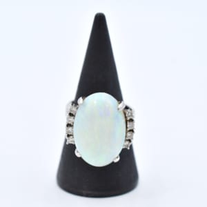 Pt900 オパール メレダイヤ リング 買取実績【買取日：2022年10月22日】