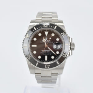 ロレックス サブマリーナデイト 黒文字盤 SS/AT 116610LN 買取実績【買取日：2024年10月19日】