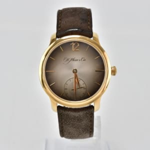 H.モーザー エンデバースモールセコンド グラデーション文字盤 買取実績【買取日：2022年12月23日】