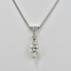 マーキーズダイヤネックレス Pt850 1.0ct 0.15ct 買取実績