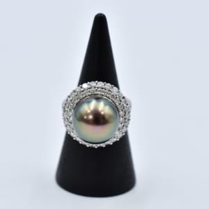 黒蝶パール リング 直径12.5mm Pt900 1.81ct 買取実績