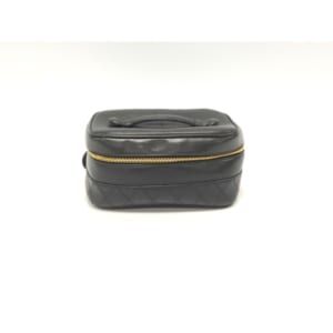 シャネル ビコローレ バニティ ラムスキン 黒 GD金具 買取実績【買取日：2023年4月16日】