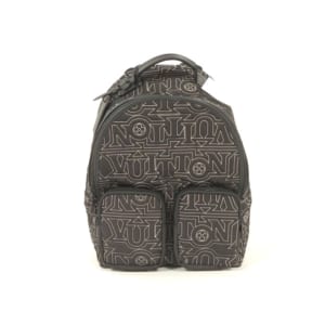 ルイ・ヴィトン バックパック マルチポケット 22AW 黒 買取実績