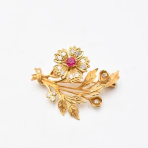 ルビー ダイヤブローチ K18 Ｒ0.2 D 買取実績【買取日：2023年3月30日】