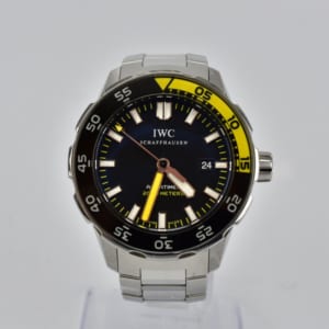 IWC アクアタイマー2000 IW356801 黒文字盤 SS/AT 買取実績