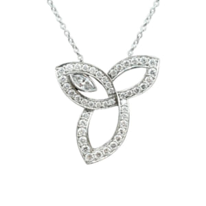 ハリー・ウィンストン リリークラスター ネックレス Pt950 買取実績【買取日：2023年5月6日】