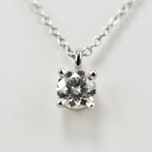 ティファニー ソリティア ネックレス Pt950 0.38ct 買取実績【買取日：2023年2月20日】