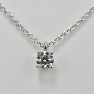 ティファニー ソリティア ダイヤネックレス Pt950 0.19Ct 買取実績【買取日：2023年2月7日】