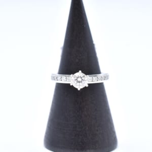 ティファニー ソリティア チャネルセッティング ダイヤリング Pt950 0.41Ct 8号 買取実績【買取日：2022年2月28日】