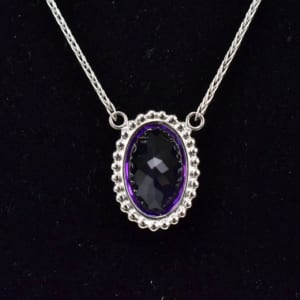 紫色ネックレス Pt850 5.97ct 買取実績