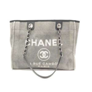 シャネル ドーヴィル MM チェーントート グレー キャンバス SV金具 買取実績【買取日：2023年3月26日】