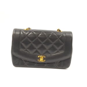 シャネル ダイアナ シングルフラップ チェーンショルダー 黒 ラムスキン GD金具