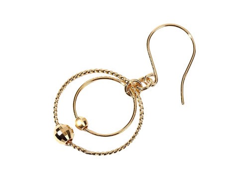 片方しかない金のピアス