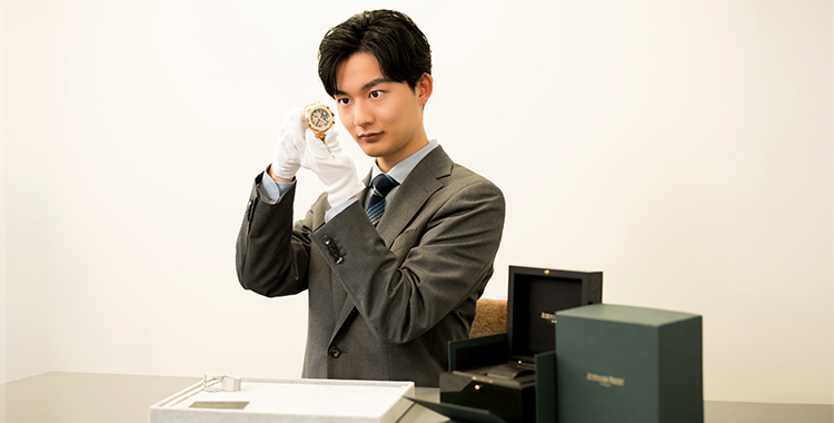 骨董品の高価買取・査定なら「ブラリバ」