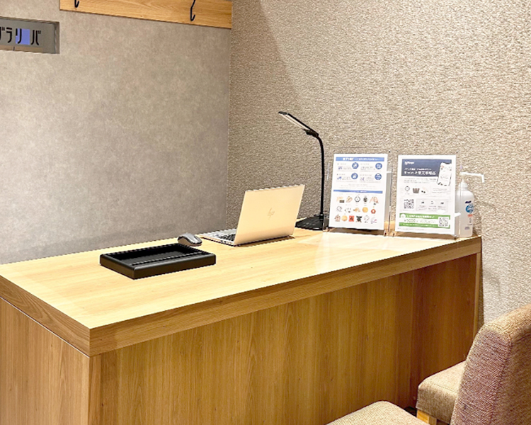 新品】 【神戸市内引取限定】デスク